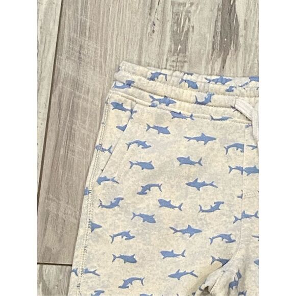 Old Navy boys, camo and whale shorts size XS 5 - Picture 3 of 11